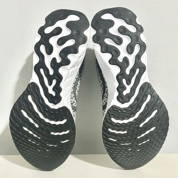 Nike React Infinity Run Flyknit 3 “Black Grey Fog” Men’s Size 11 Running Shoes - Picture 7 of 10